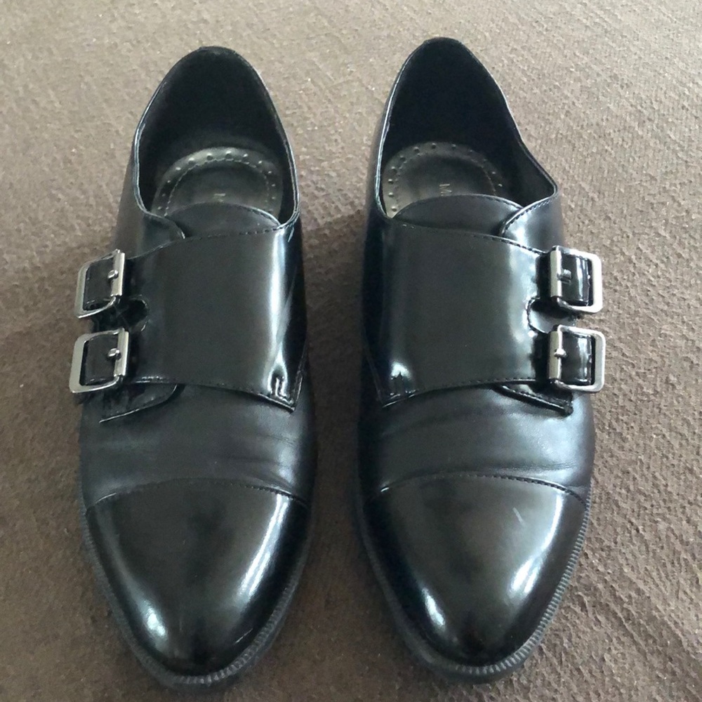 Marc Fisher Gently Worn Size 5.5 Loafer.